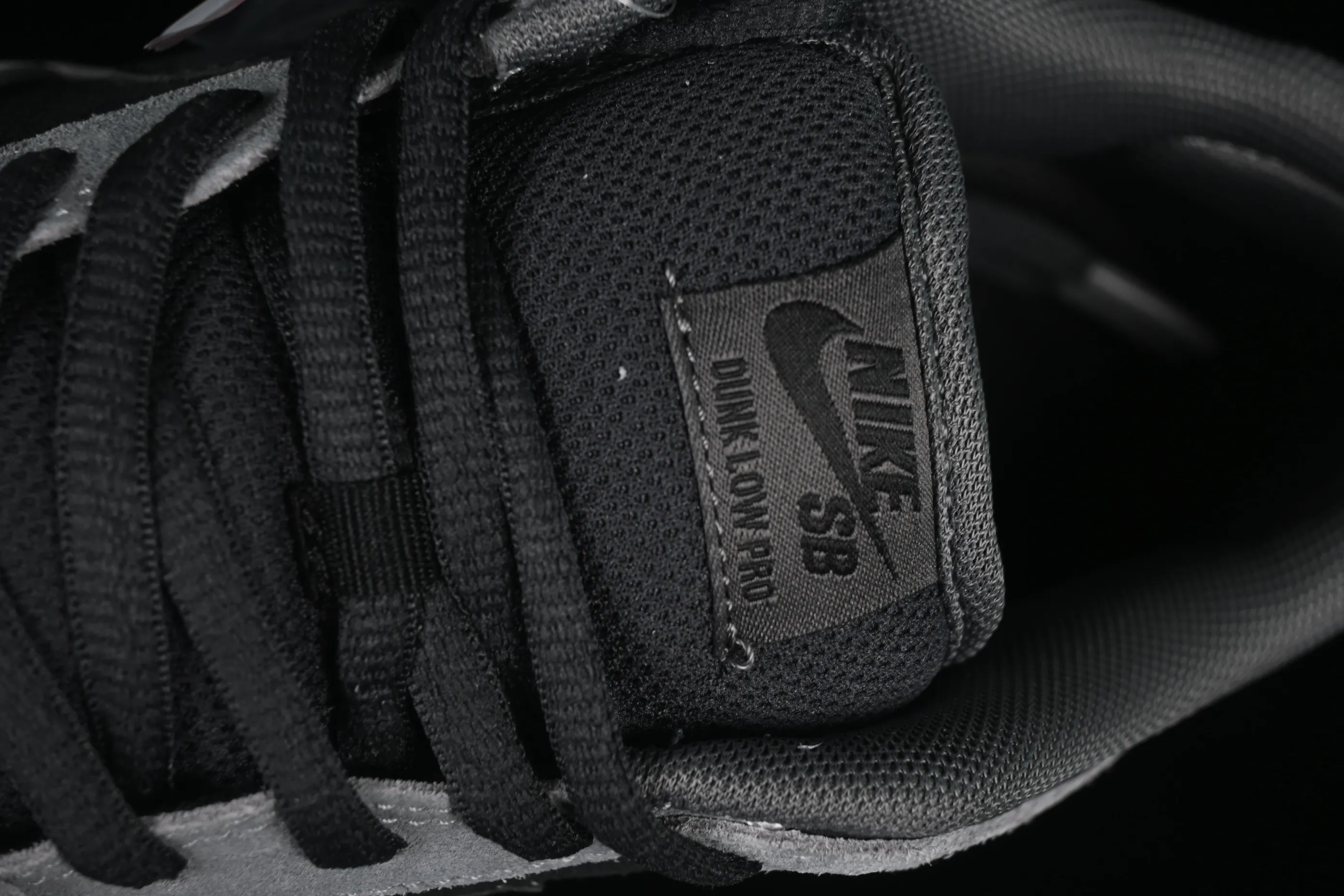 All categories Nk SB Dunk series Nk SB Dunk Low low-top sneakers Nike SB Dunk Low black gray low-top casual sneakers HF3063-001